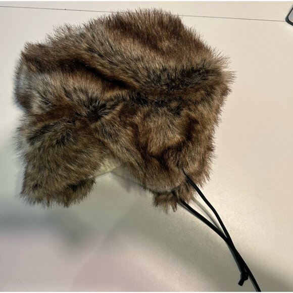 J Davidsson Icelandic Wool Cable Knit Fur Trapper Hat Earflap Beanie Unisex OS main image 4